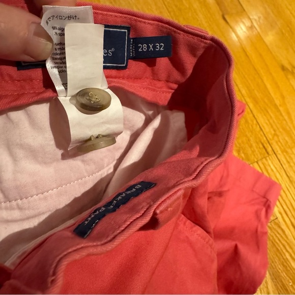 Vineyard Vines Men's 28x32 Slim Fit Breaker Pants - Picture 11 of 11